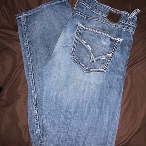 Buckle jeans